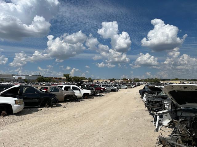 Allstate Auto Wrecking, Grand Prairie, Texas