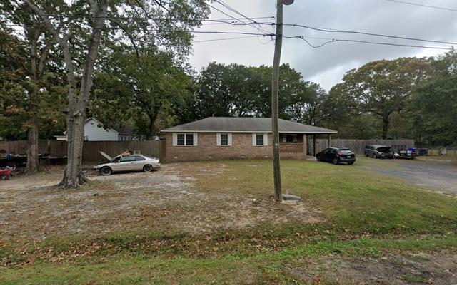 Anaconda Wrecker Service, North Charleston, South Carolina