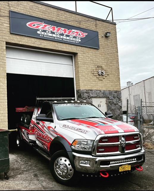 Gemma's Towing of Hempstead, New Hempstead, New York