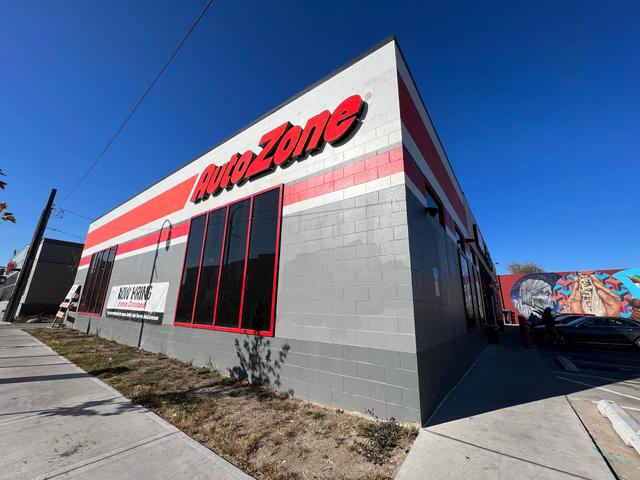AutoZone Auto Parts, Minneapolis, Minnesota