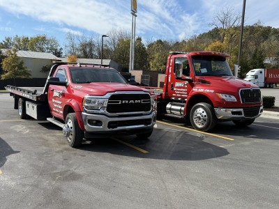 Duke's Wrecker Service