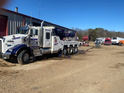 Ken's Towing