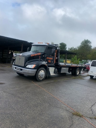 J.J Towing