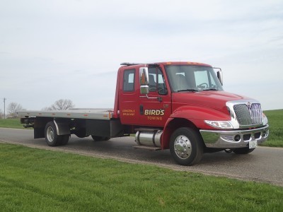 Bird's Towing