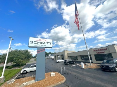 Jack Schmitt Auto World