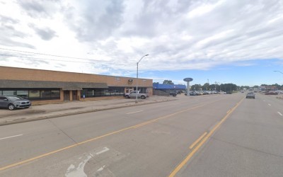 Pratt Auto & Equipment Inc