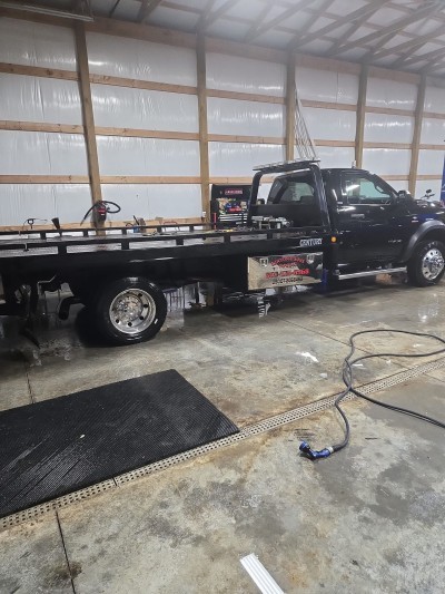 Linton and Sons Towing