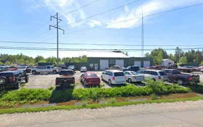 Lee's Auto Parts