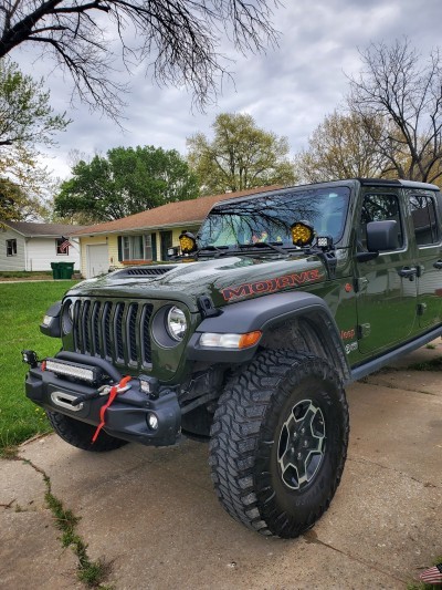 Smith's Automotive Repair