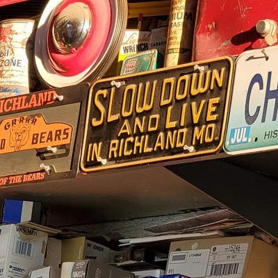 Larry's Service Station