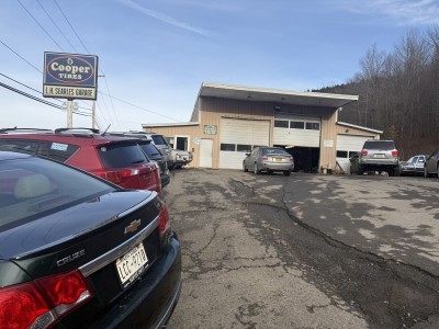 Searles Garage LLC