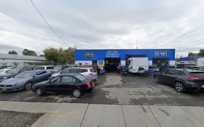 Dick's Garage