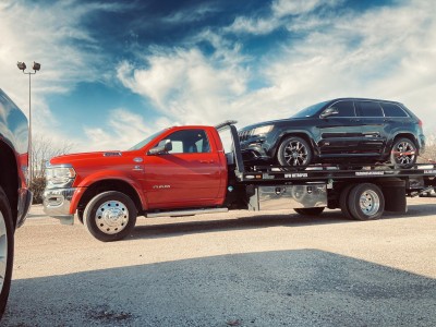 AM Towing
