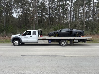 Windcrest Wrecker