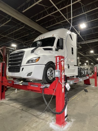 UGL Truck Center