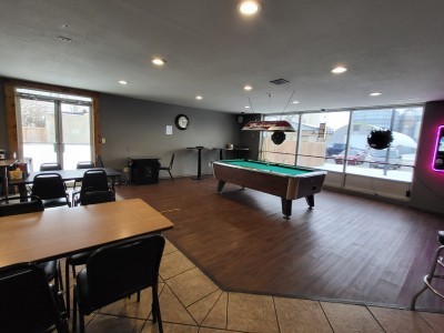 Plymouth Lounge