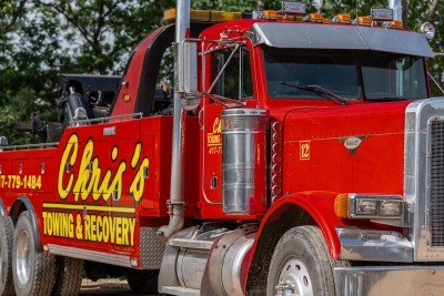 Chris's Towing