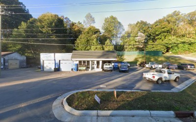Pine Ridge Garage