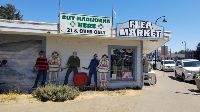 Waldport Fleamarket
