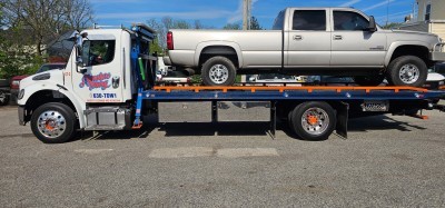 Signature Towing LLC
