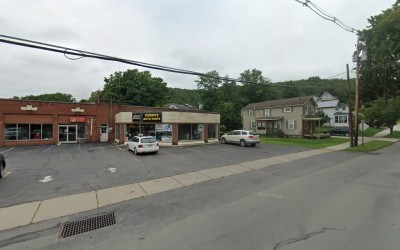 Borden's Auto Parts