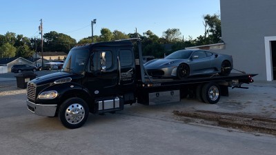 Mitchell's Towing