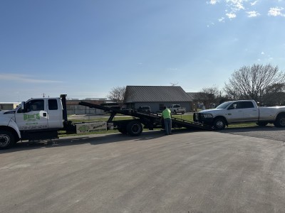 Bob's Towing