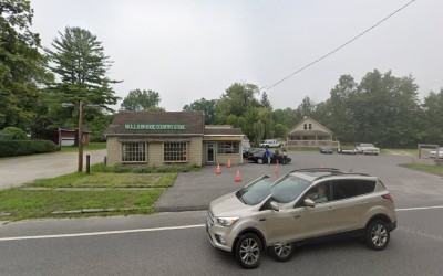 Bull's Bridge Garage