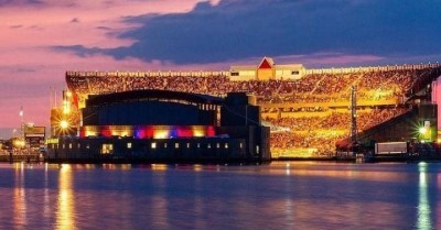 Jones Beach Theater