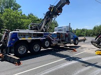 Road Runner Heavy Duty Towing & Semi Truck Towing