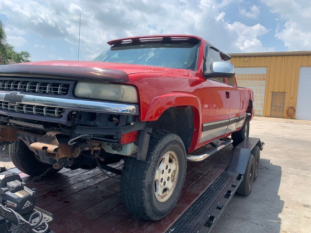 Southern style junk vehicle removal