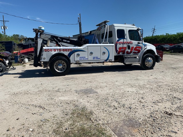 RJS Towing