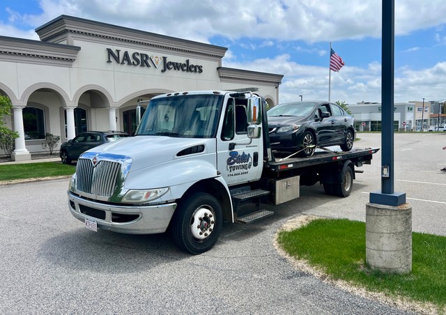Bates Towing & Junk Car Removal