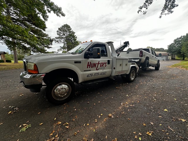 Hunter’s Towing