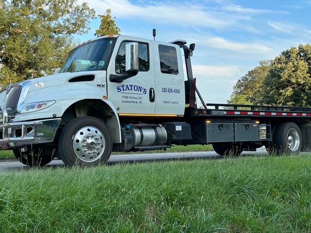 Staton's Wrecker & Tire
