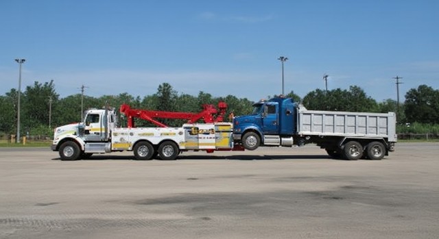 Texans Crown Towing - Heavy Duty & Recovery