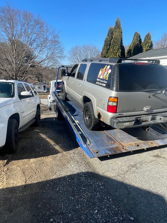 George's Custom Towing