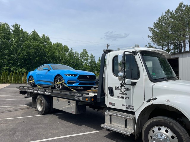 Royal Towing & Auto Care