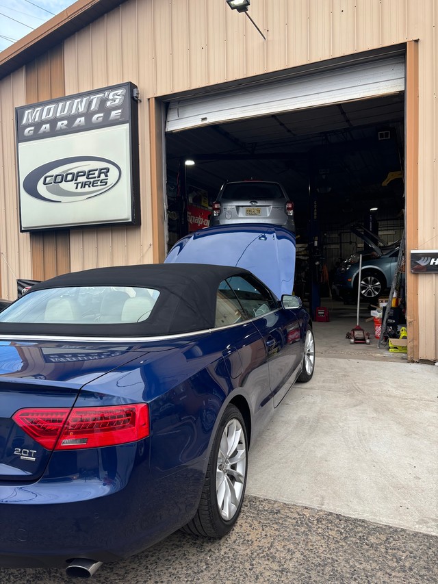 Mount's Garage