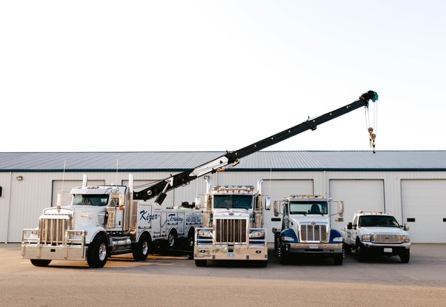Kizer Collision & Towing