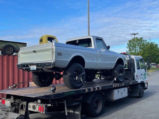Doug's Affordable Towing