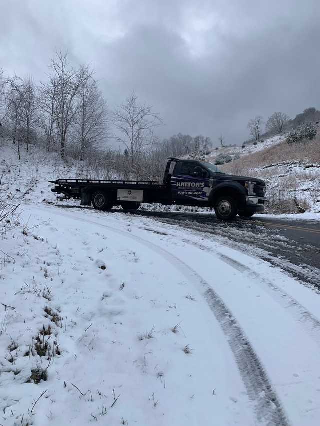 Hatton's Towing & Recovery