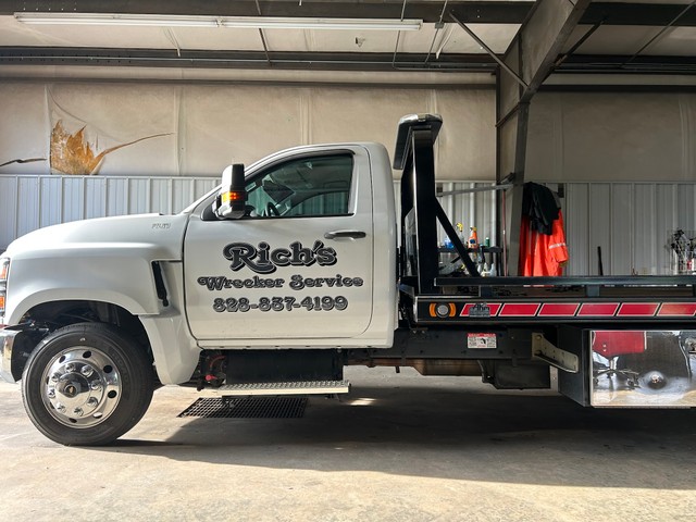 Rich’s Wrecker Service