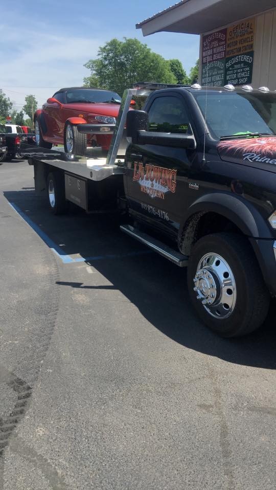 LJ'S Towing