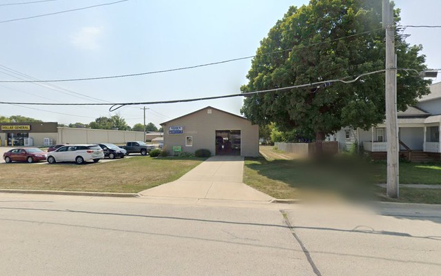 Daviks Auto Body Repair