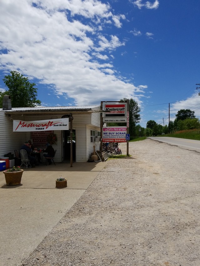 David Street's Tire & Towing