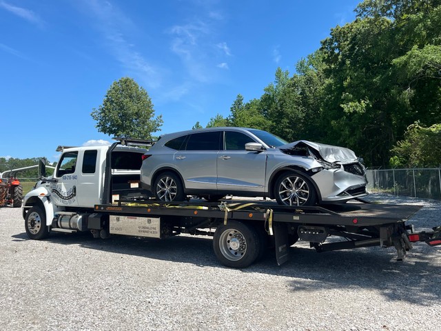 Middle of the Road Towing and Recovery LLC