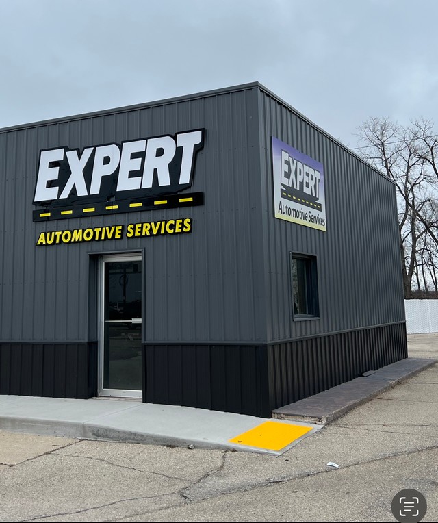 Expert Automotive Services & 24 Hour Towing