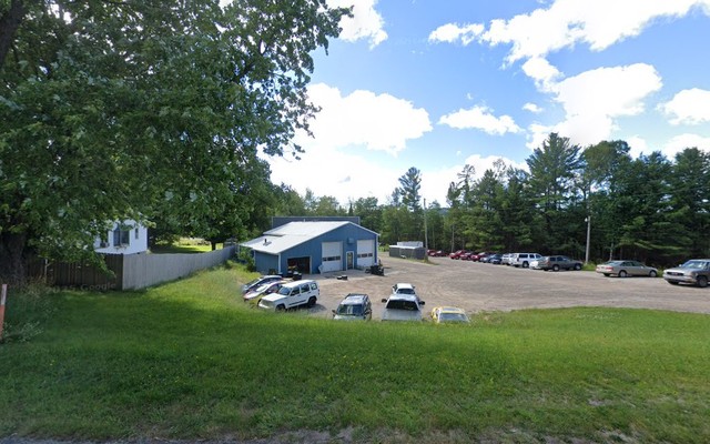 Leelanau Auto
