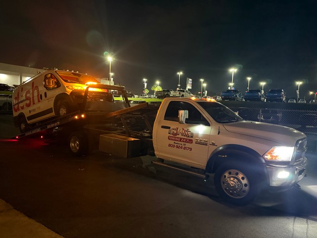 J & N Towing 24/7 LLC
